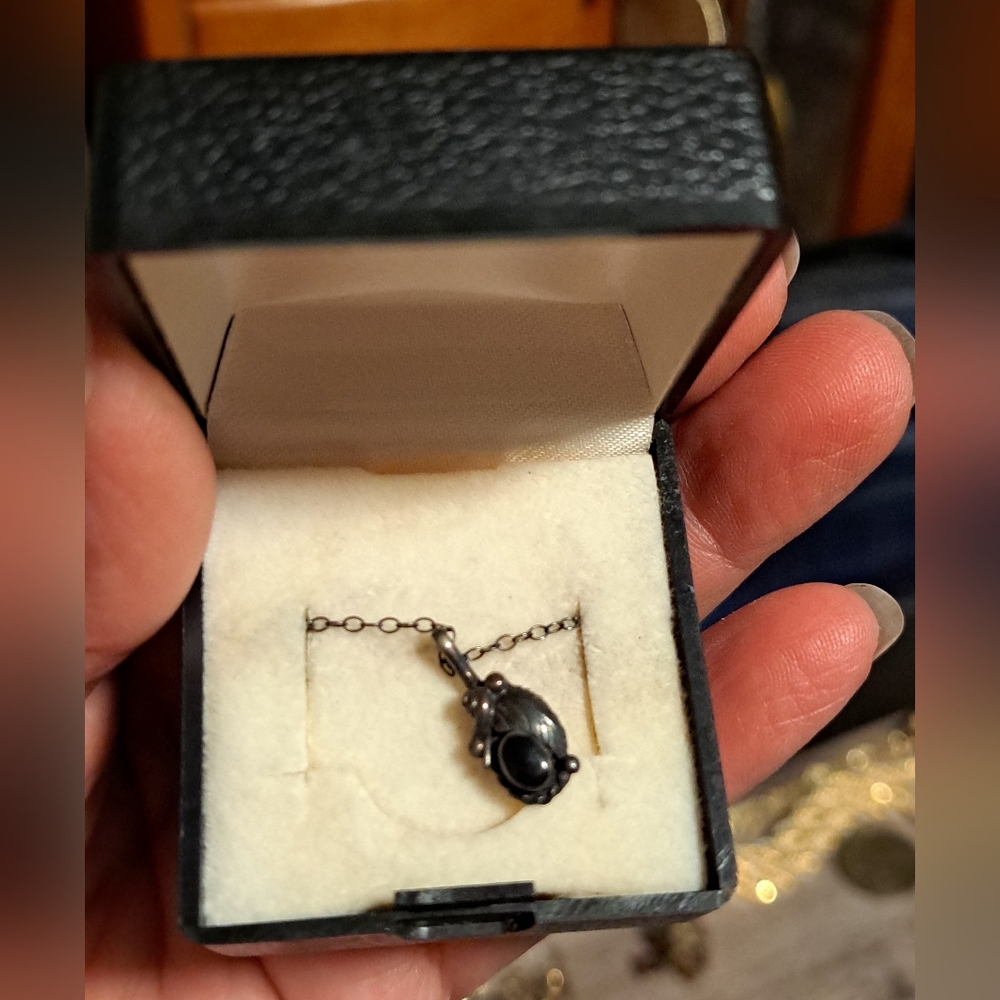 Vintage Sterling Silver Necklace with Black Pendant (With 1 Earring)